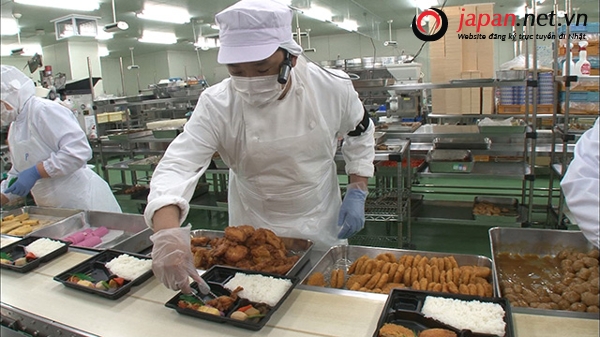 công việc của thực tập sinh ngành chế biên thực phẩm cơm hộp tại Nhật Bản