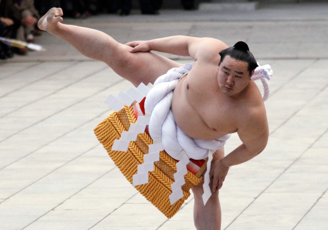 Sumo – môn võ thể hiện tinh hoa dân tộc của Nhật Bản