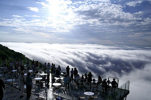 Thiên đuờng trên mây Unkai Terrace Nhật Bản