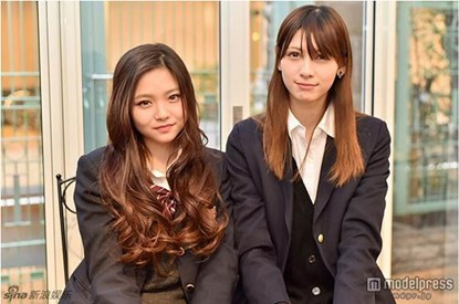 Nữ sinh trung học đẹp nhất Nhật Bản bị chê già