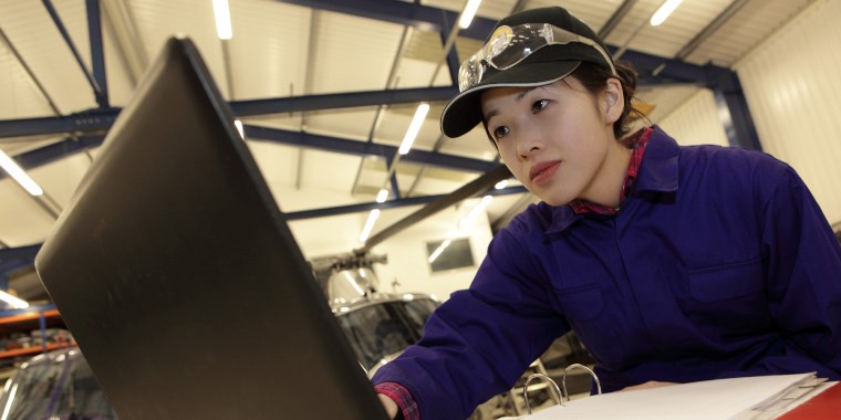 Chương trình kỹ sư, kỹ thuật viên Nhật Bản dành cho lao động nữ