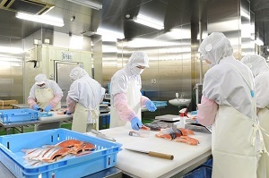 Nên đi xuất khẩu lao động Nhật Bản đơn hàng chế biến thực phẩm hay nông nghiệp