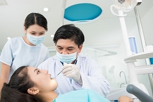 Các bệnh răng miệng, sâu răng, mẻ răng được đi xuất khẩu lao động Nhật Bản không?