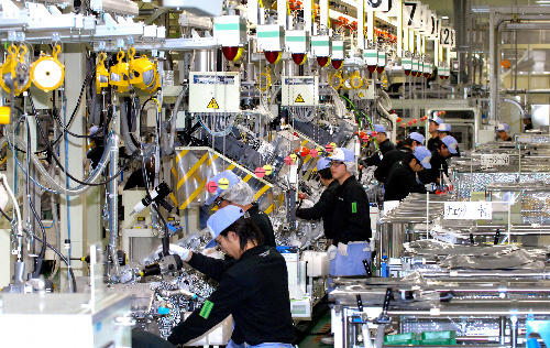 Xuất khẩu lao động Nhật Bản năm 2014 ngành lắp ráp linh kiện ô tô