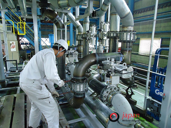 Công việc thực tế của đơn hàng lắp đặt đường ống tại Nhật Bản