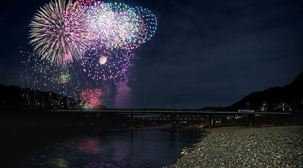 10  lễ hội pháo hoa tại Nhật không nên bỏ lỡ- lịch bắn pháo hoa chi tiết năm 2022
